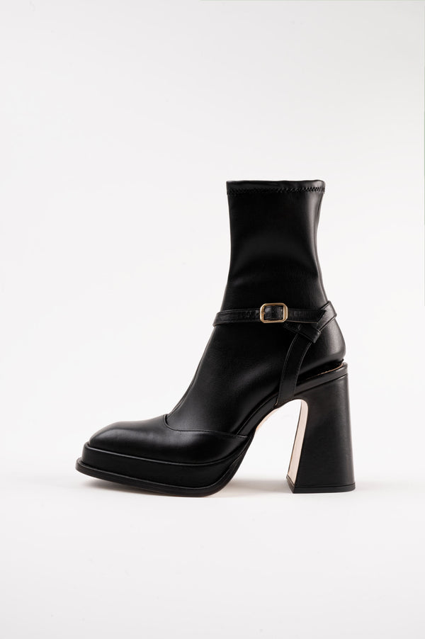 Souliers Martinez CARLABlack Faux Stretch Leather Socks