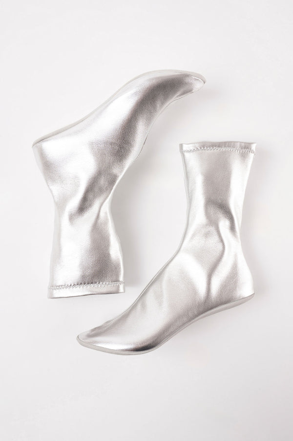 Souliers Martinez CARLASilver Faux Stretch Leather Socks