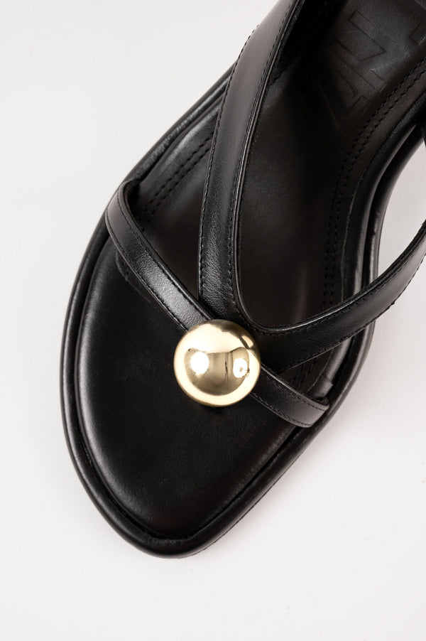 Souliers Martinez ESTELABlack Leather With Embellishment Sandals