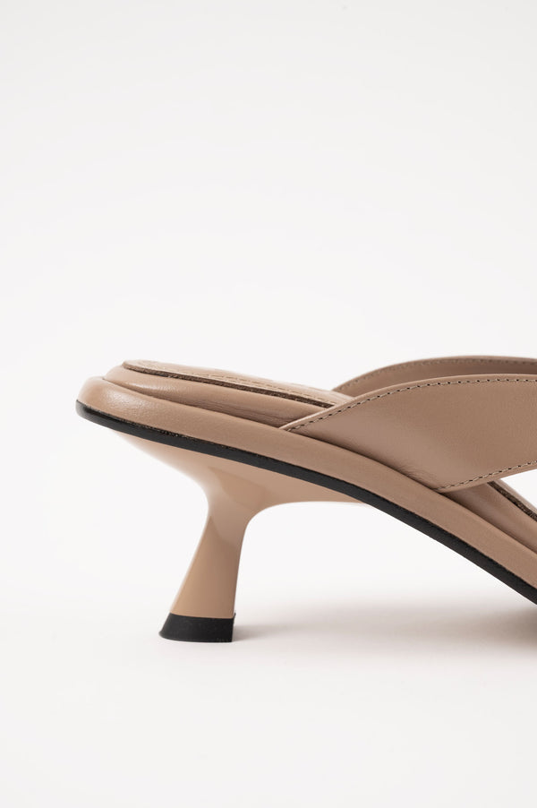 Souliers Martinez ESTELALight Brown Leather With Embellishment Sandals