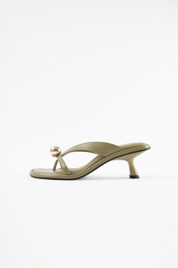 souliers martinez ESTELALight Green Leather With Embellishment Sandals