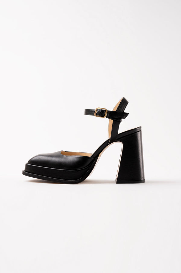 souliers martinez MALASANABlack Leather Platform Pumps