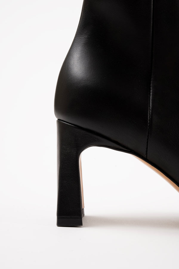 Souliers Martinez KAROLBlack Leather Ankle Boots