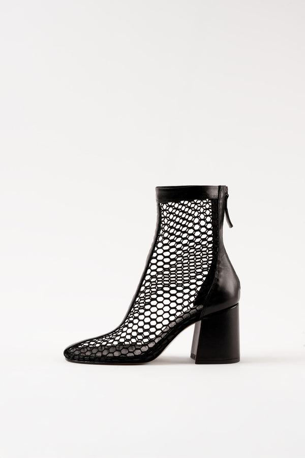 souliers martinez POPPYBlack Mesh Boots