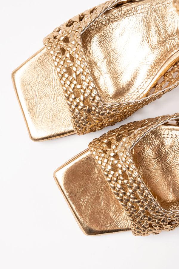 Souliers Martinez VERONICAGold Woven Leather Sandals