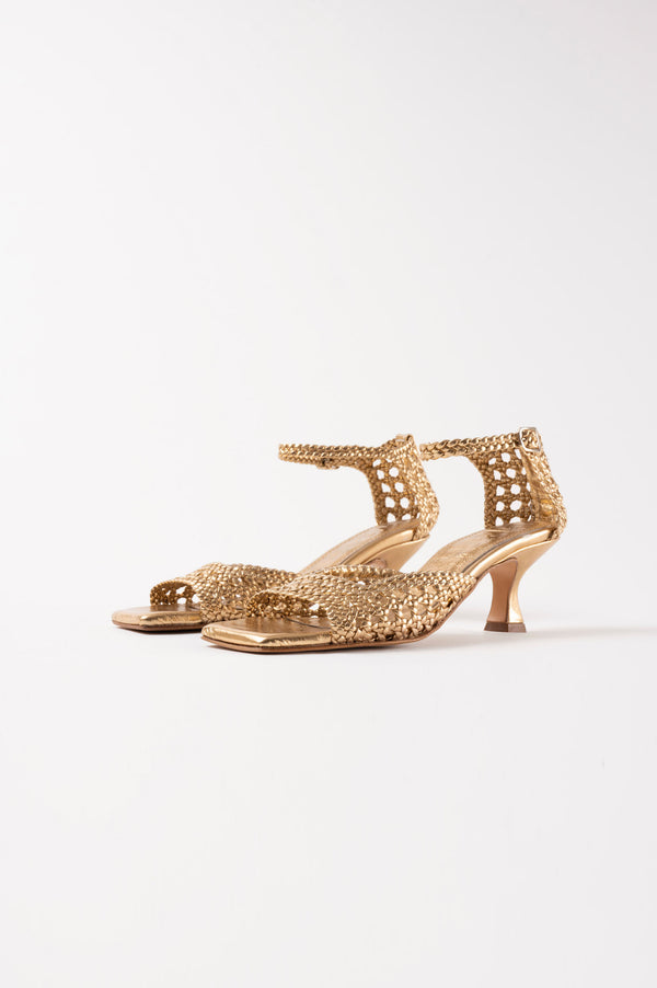 Souliers Martinez VERONICAGold Woven Leather Sandals