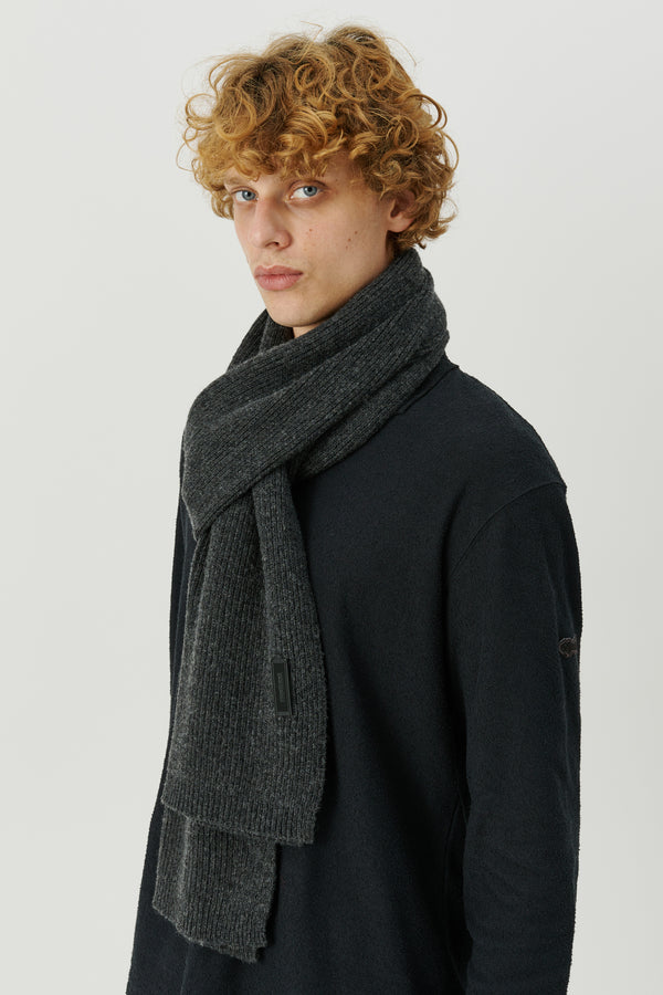 Soulland ISSEY Scarf
