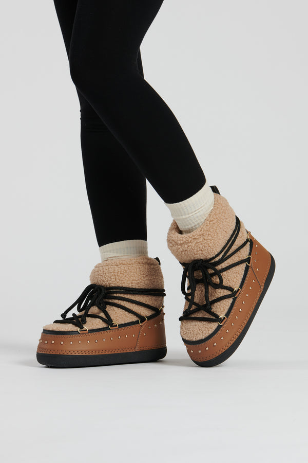 south beach Slope Borg Detail Snow Boots in Toffee & Black