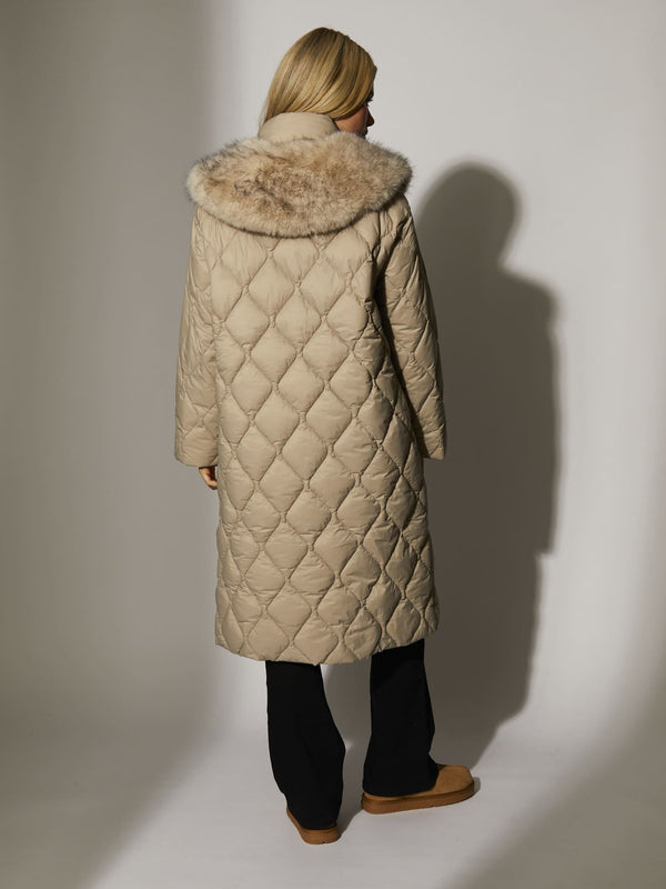 South Beach Highland Quilted Coat In Taupe