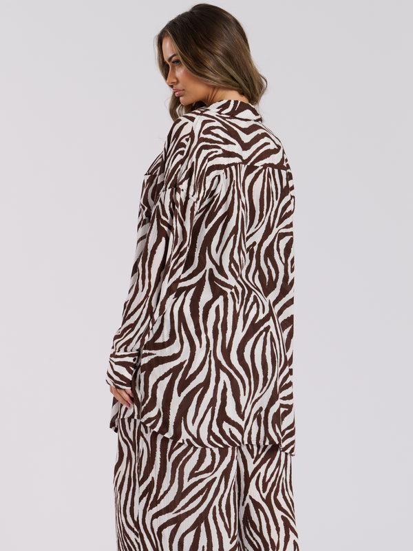 South Beach Voyager Over Sized Beach Shirt In Chocolate Zebra