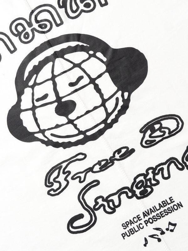 Space Available SA X PP Free & Singing Tee White
