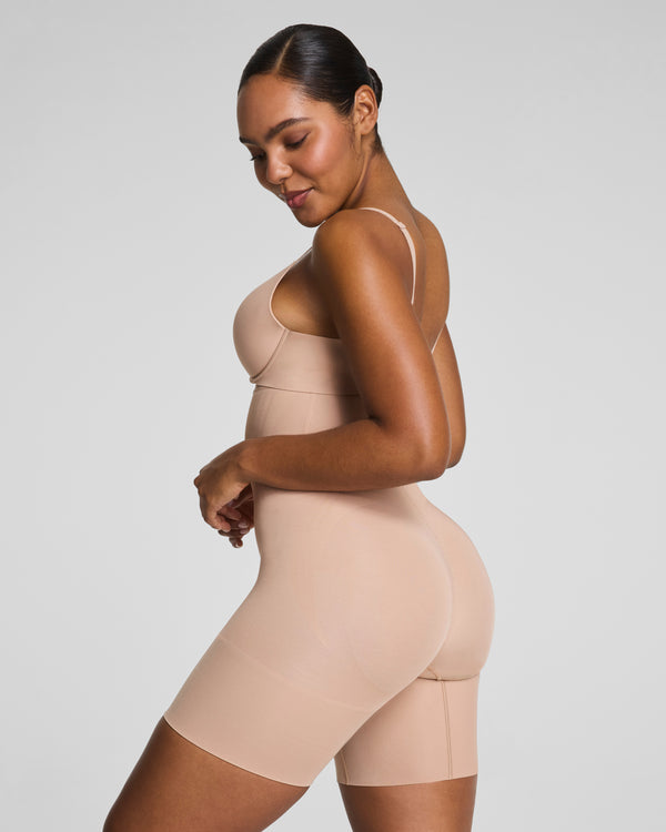 Spanx High-Waisted Mid-Thigh Short Chai