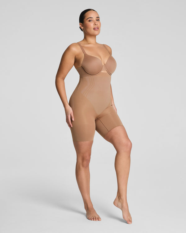 Spanx High-Waisted Mid-Thigh Short Cinnamon