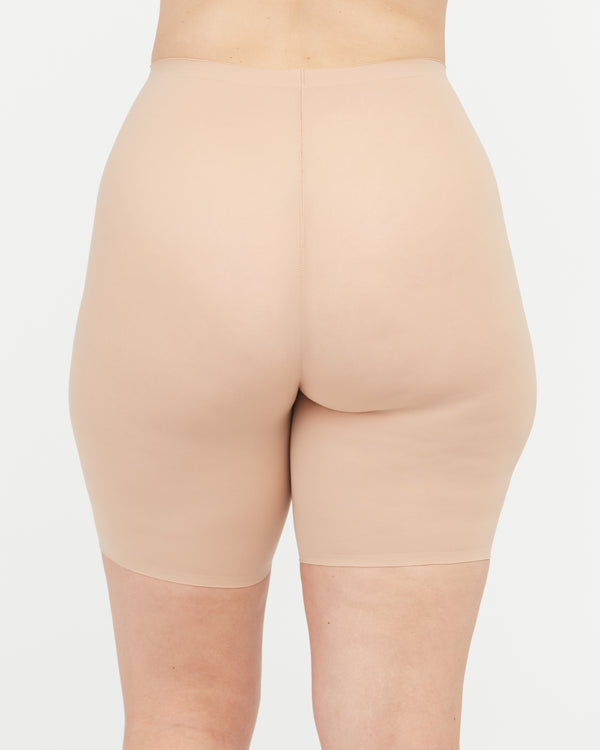 Spanx Mid-Thigh Short Frappe