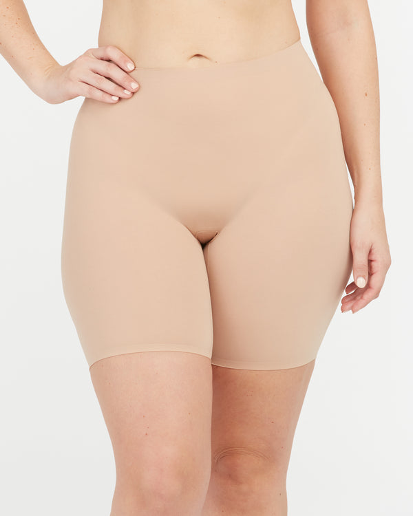 spanx Mid-Thigh Short Frappe