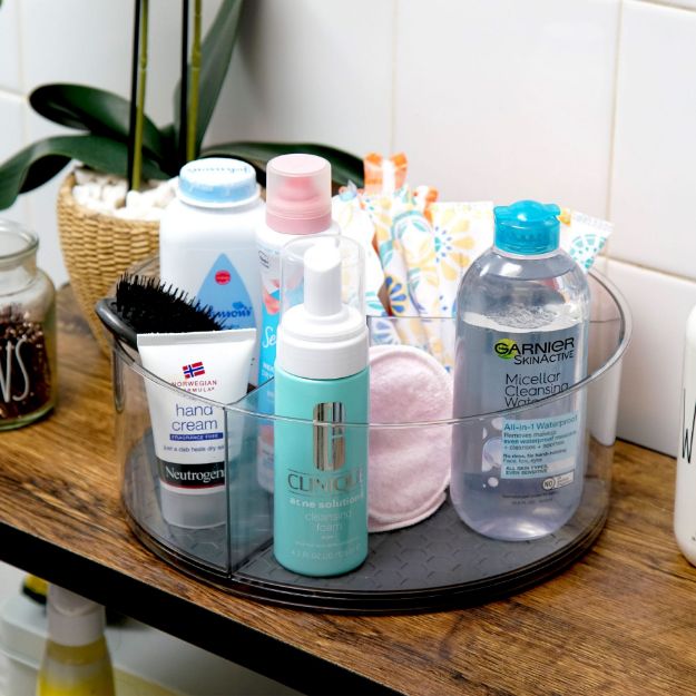 Spectrum Diversified HEXA® High-Wall Turntable With 3 Removable Bins