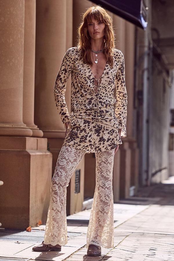 Spell Labyrinth Lace Bells