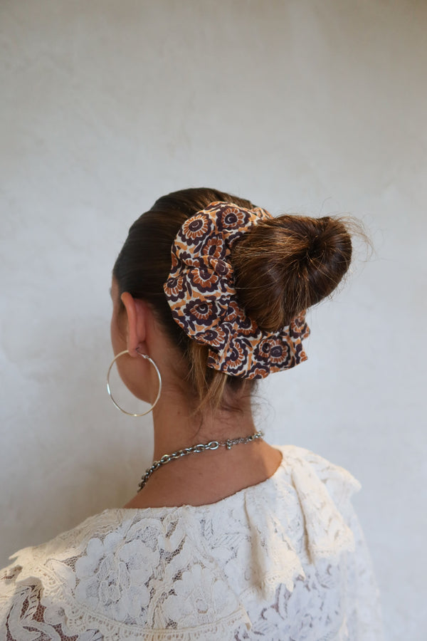 Spell Sannah Jumbo Scrunchie