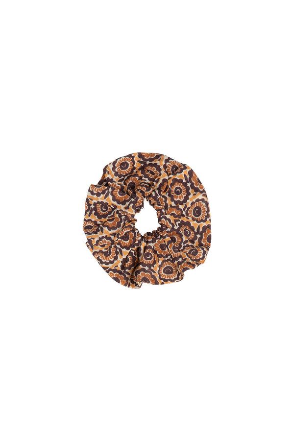 spell Sannah Jumbo Scrunchie