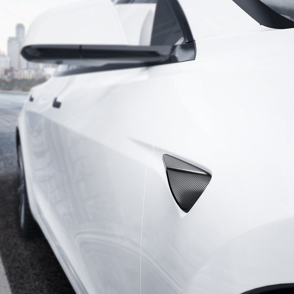 Spigen Front Fender Camera Cover