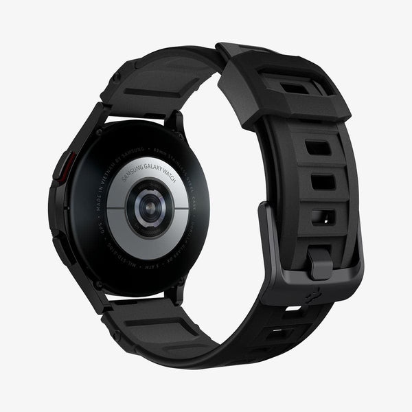 Spigen Rugged Band
