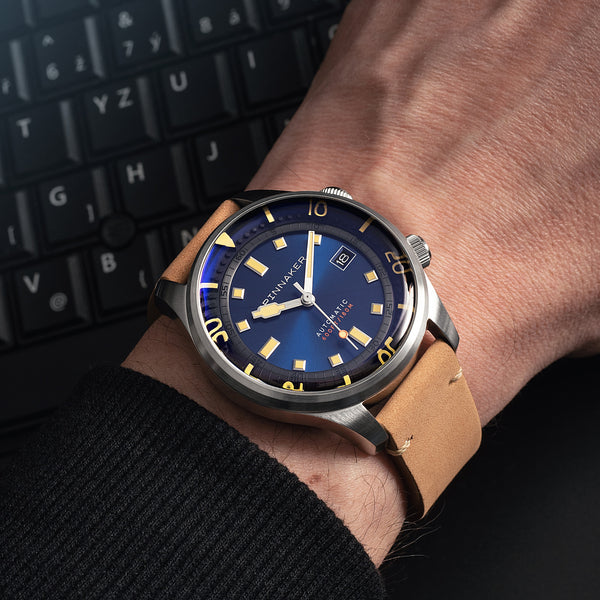 Spinnaker Bradner Automatic Red Reef