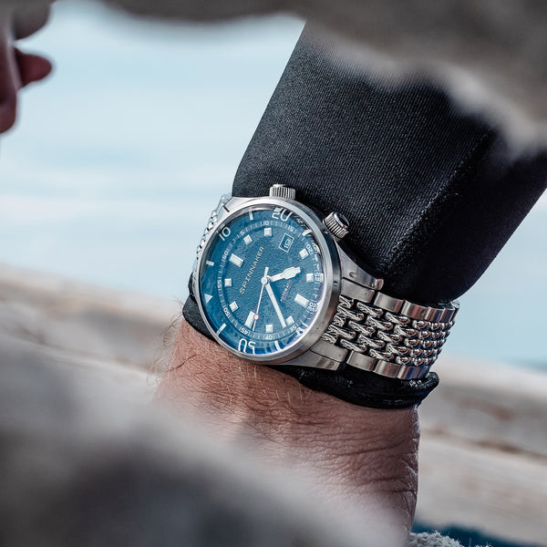 Spinnaker Bradner Automatic Red Reef