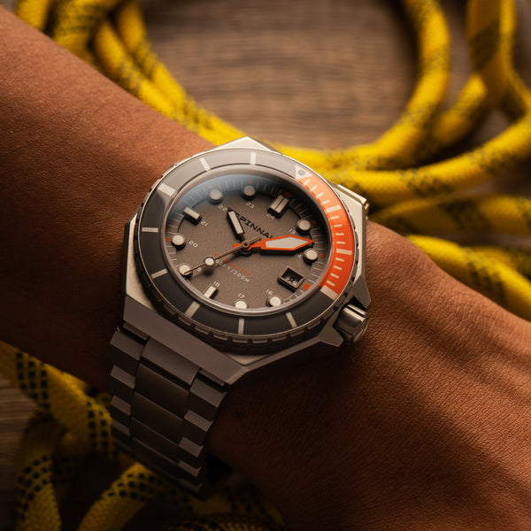 Spinnaker Dumas Automatic Red Reef