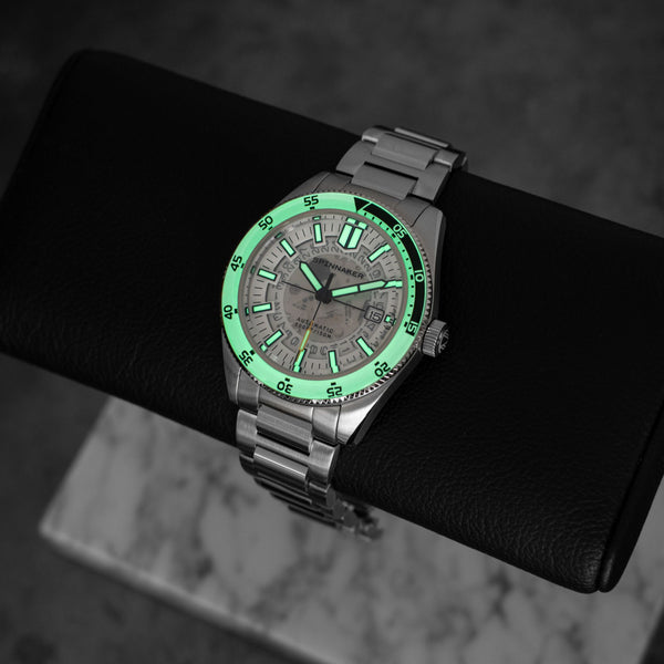 Spinnaker Fleuss Automatic - Severn Edition Red Reef