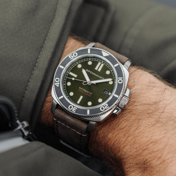 Spinnaker Hull Diver Automatic Red Reef