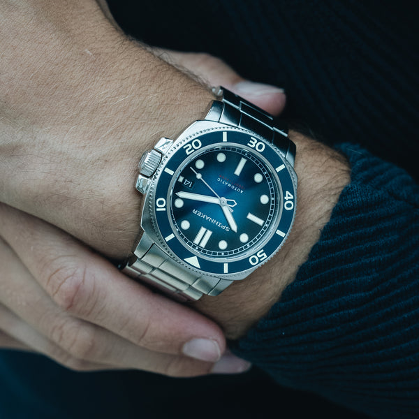 Spinnaker Hull Diver Automatic Red Reef
