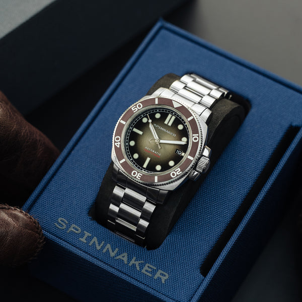 Spinnaker Hull Diver Automatic Red Reef