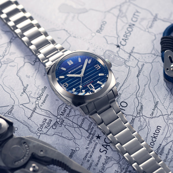 Spinnaker Hull Riviera Automatic Red Reef