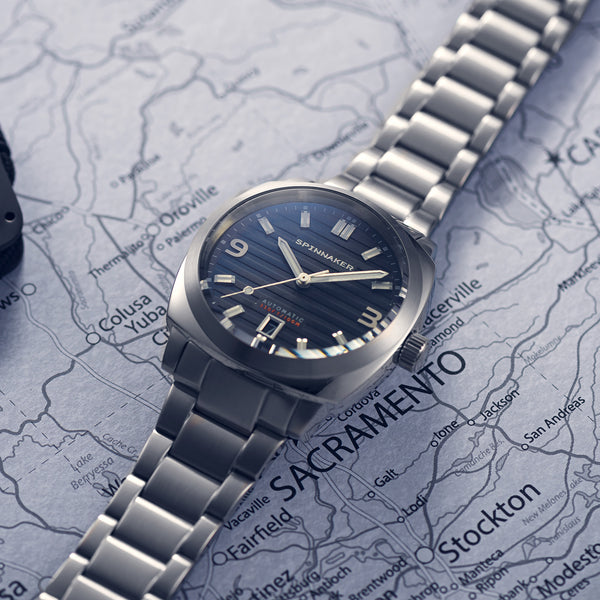 Spinnaker Hull Riviera Automatic Red Reef