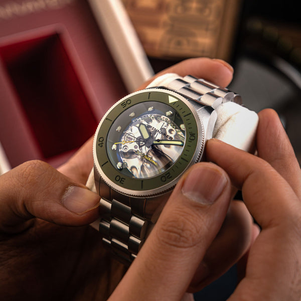 Spinnaker Piccard Skeleton Automatic Red Reef