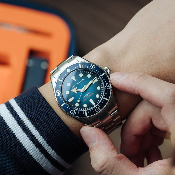 Spinnaker Spence 300 Automatic Red Reef