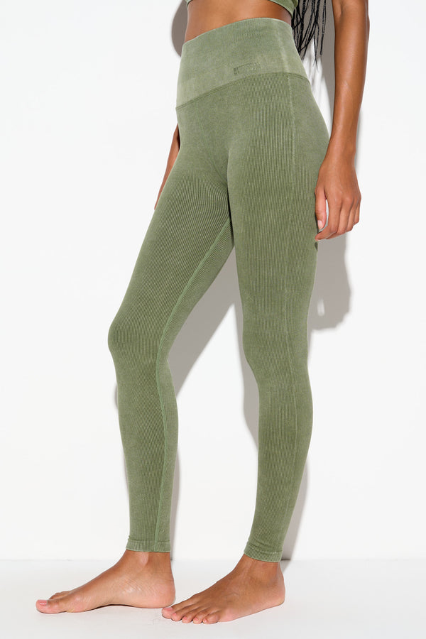 Spiritual Gangster Seamless Love Legging MOJAVE GREEN
