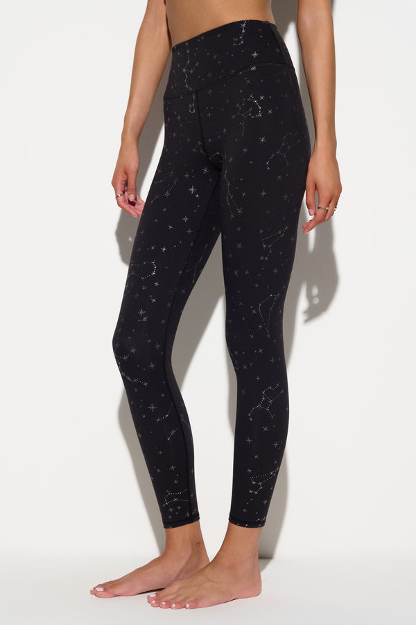Spiritual Gangster Nirvana Lotus Legging BLACK