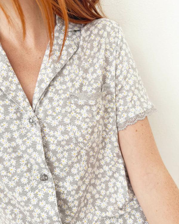 Splendid Daisy Pop Notch Collar And Short Sleep Set