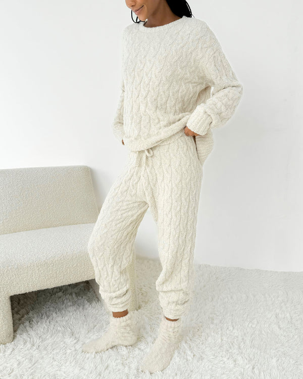 Splendid Oat Heather Fuzzy Cable Knit Sweater PJ Set