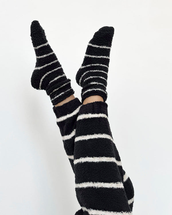 Splendid Black Oat Stripe Bia Fuzzy Yarn Socks