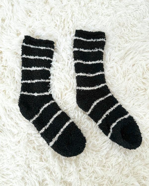 splendid Black Oat Stripe Bia Fuzzy Yarn Socks