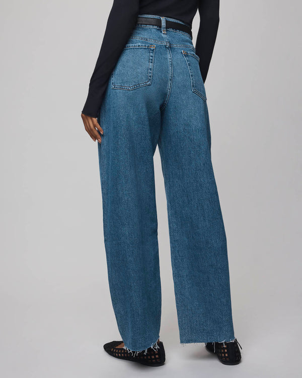 Splendid Carson Barrel Leg Jean In Medium Wash