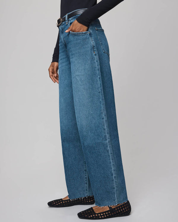 Splendid Carson Barrel Leg Jean In Medium Wash