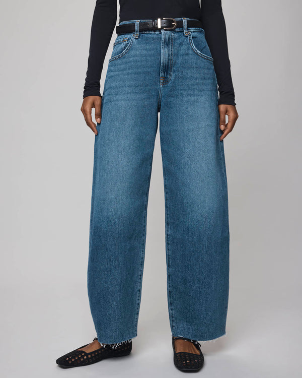 splendid Carson Barrel Leg Jean in Medium Wash