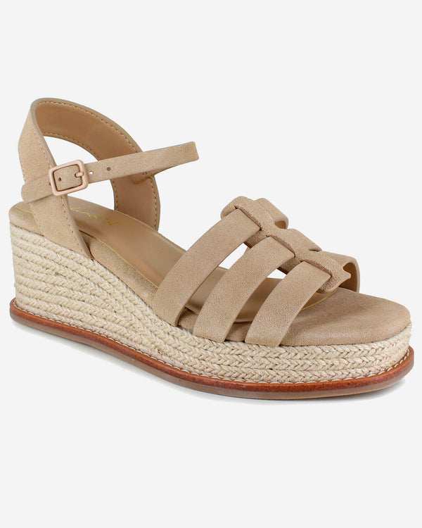 splendid Dallas Wedge in Camel