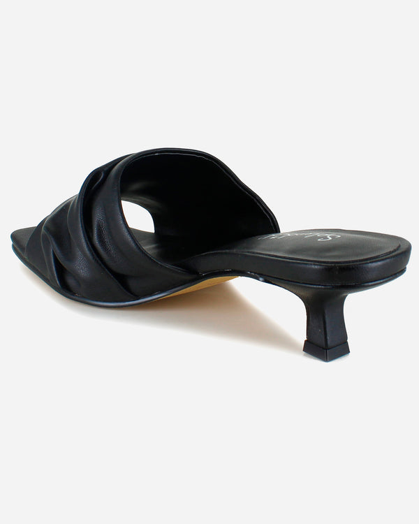 Splendid Harvey Kitten Heel In Black