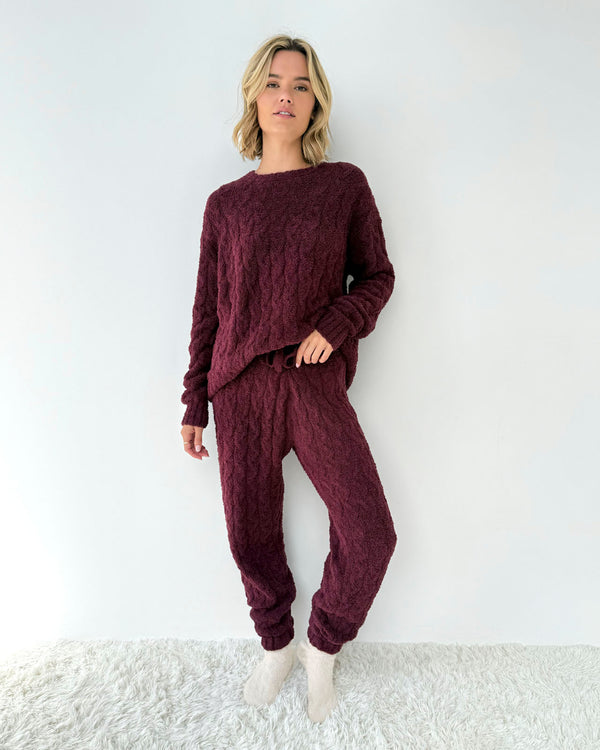 Splendid Ivory Cozy Fuzzy Cable Socks