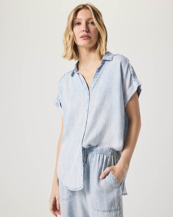splendid Kathryn Chambray Short Sleeve Shirt