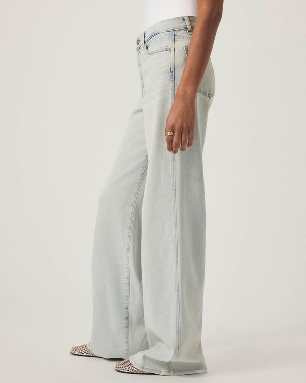 Splendid Light Wash Slim Palazzo Jean